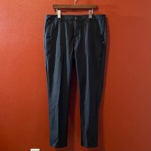 Vuori Men’s Classic Lightweight Polyester Blend Outdoor All Day Hiking‎ Pants